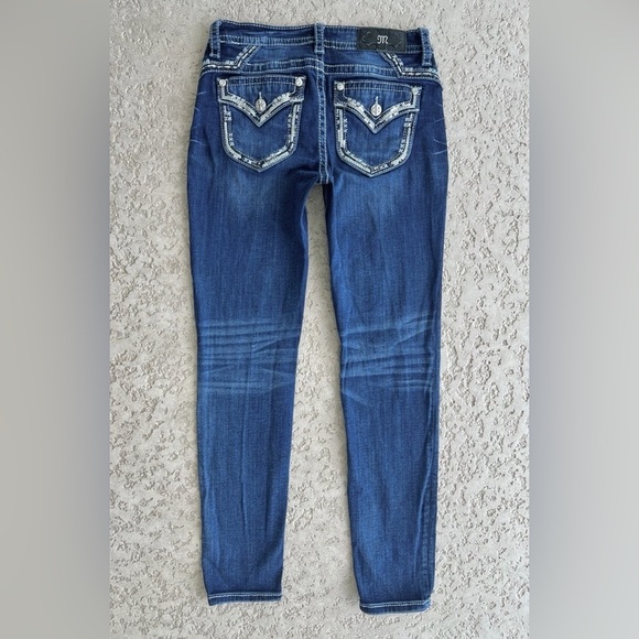 Miss Me Jeans size 28 Skinny Embellished Rhinestone Sequin Pockets Western Blue - Picture 3 of 7